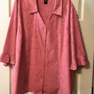 Beautiful Coral pink 3/4 sleeve top!